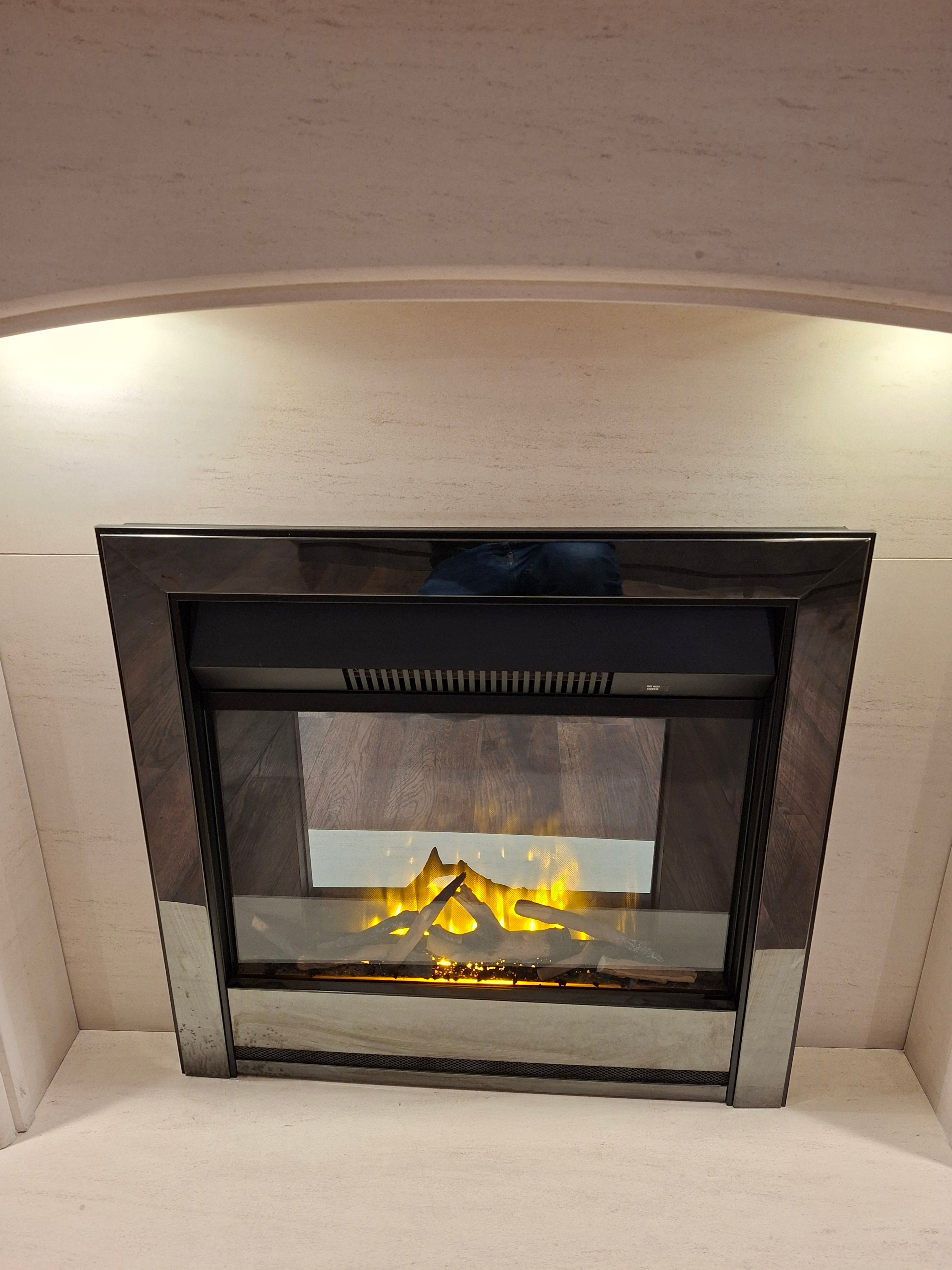 Evonic Argenta 22 Electric Fire EX DISPLAY Electric Fire Only