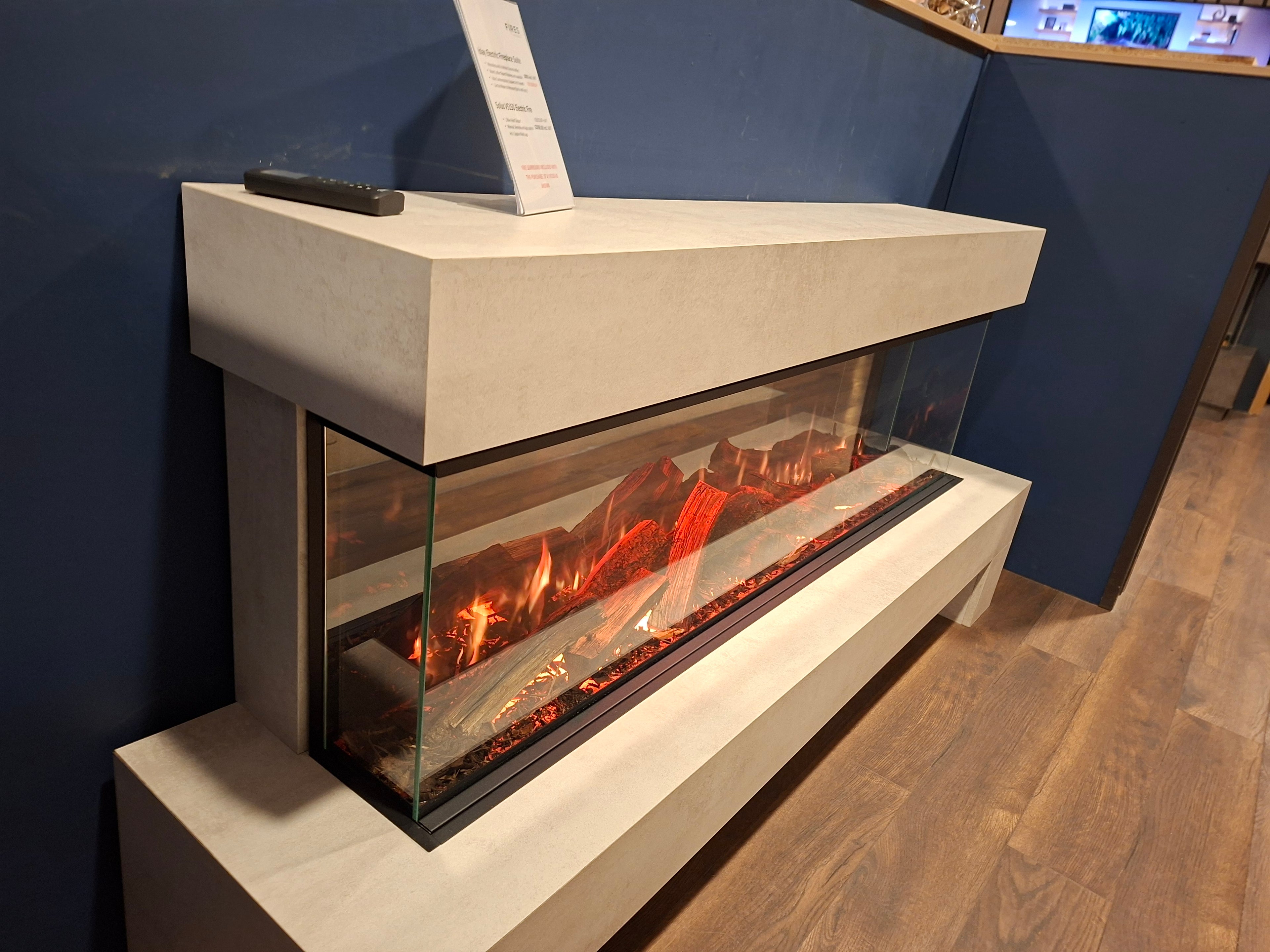 Islay Electric Fireplace Suite & Solus VS150 Electric Fire EX DISPLAY
