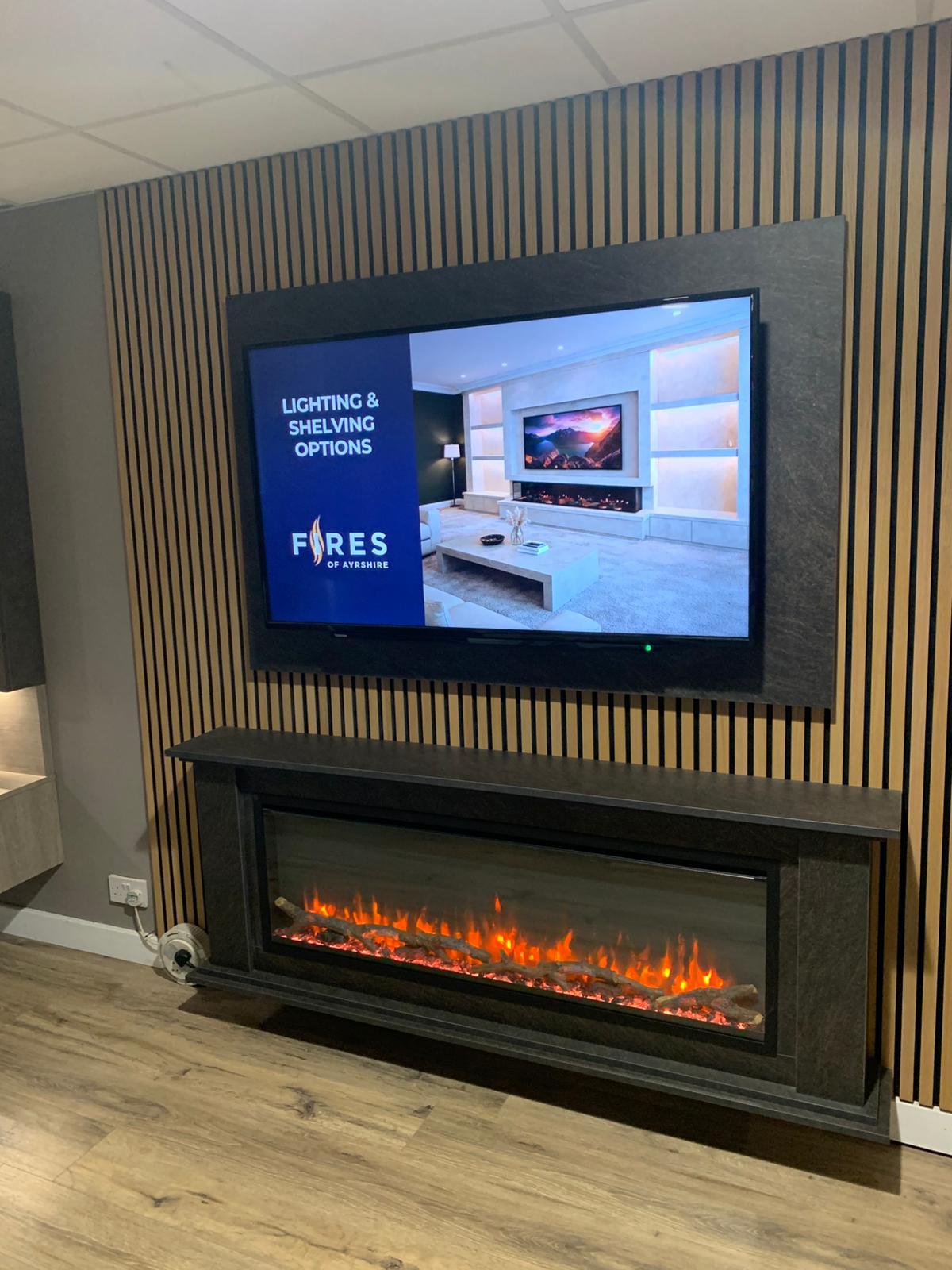 (Ex Display) Clachan Suite & TV Panel