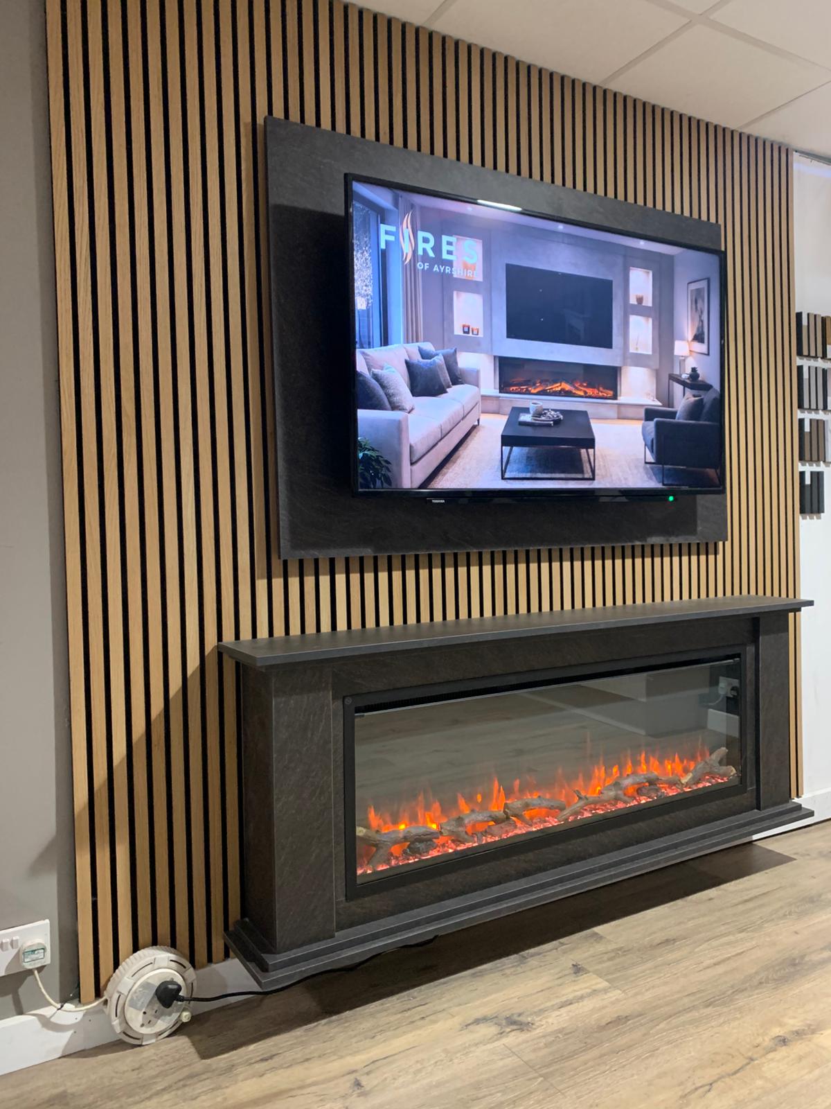 (Ex Display) Clachan Suite & TV Panel