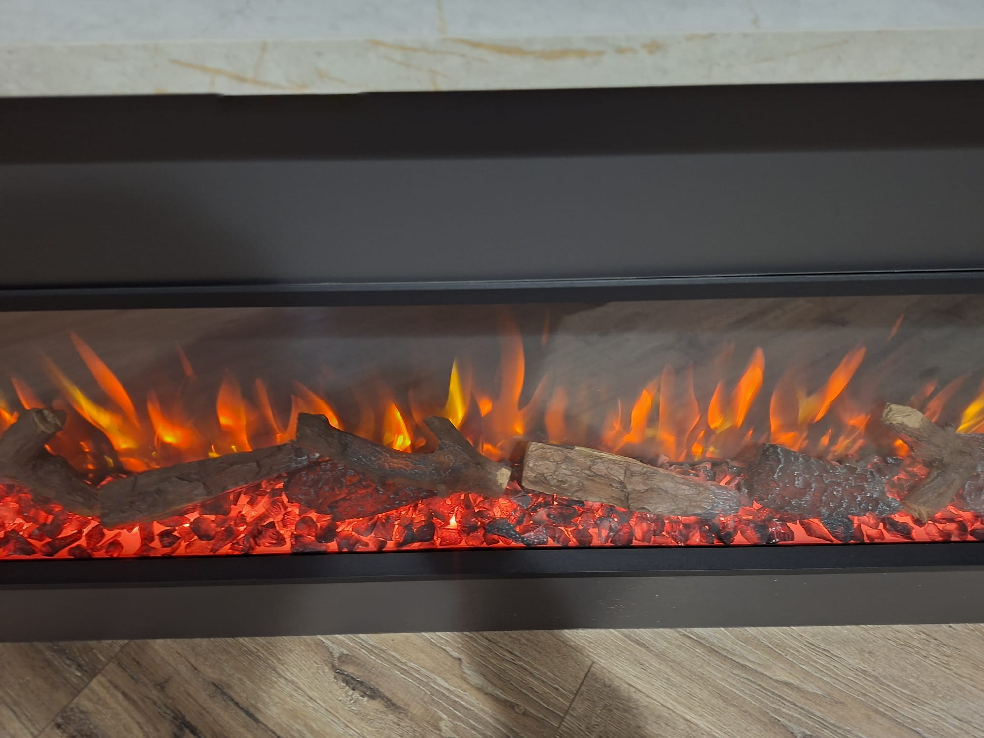 Lisbon Media Feature & Gazco E-Studio 165 Electric Fire