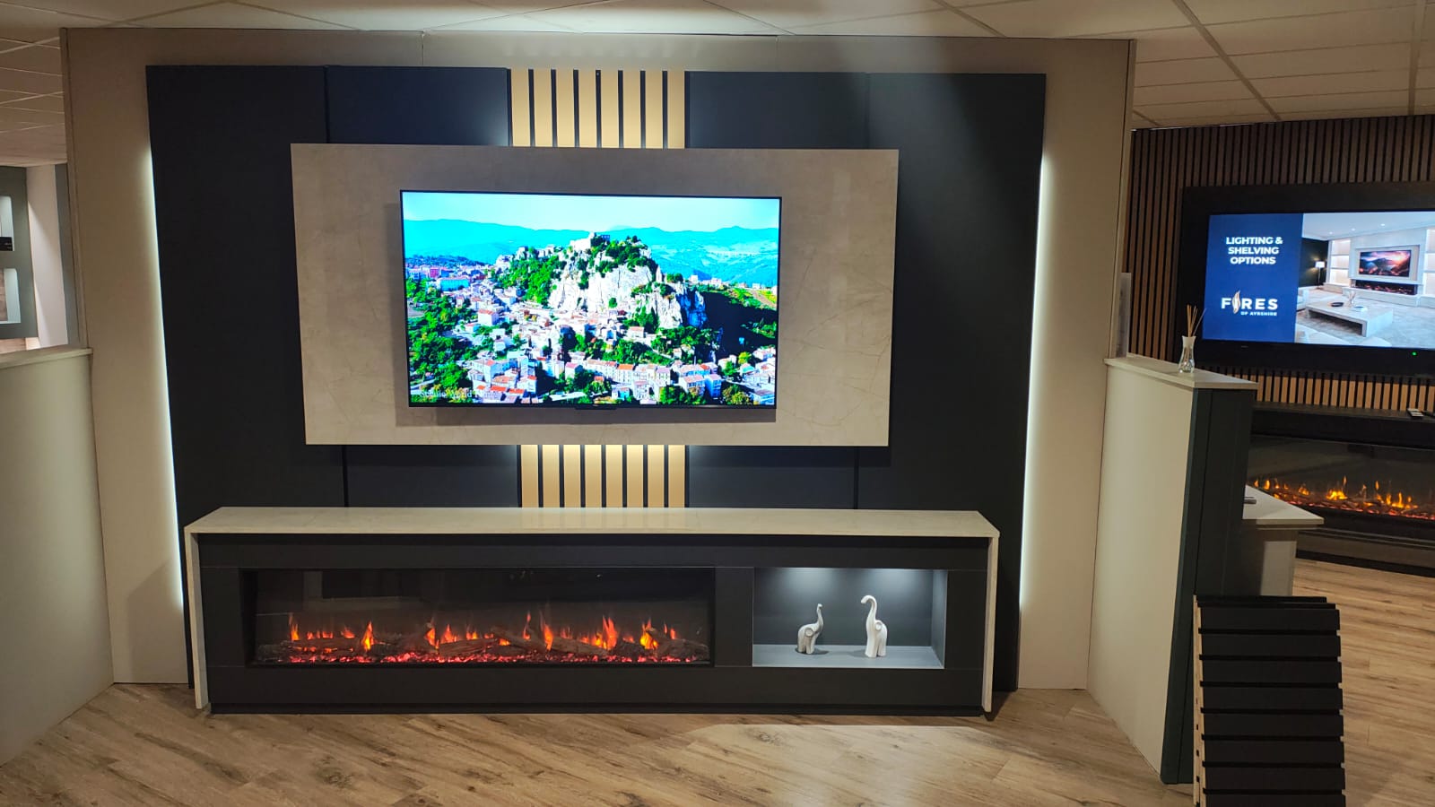 Lisbon Media Feature & Gazco E-Studio 165 Electric Fire